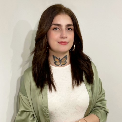 Laura-Corral-Profile